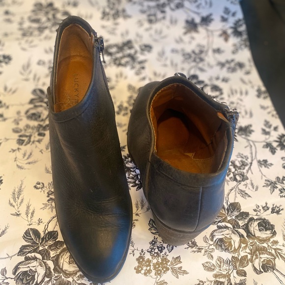 Lucky brand heeled boots - Picture 3 of 3